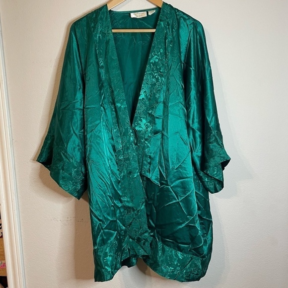 Vintage Gold Label Victoria’s Secret Emerald Green Dressing Gown Robe **NO BELT* - Picture 4 of 6